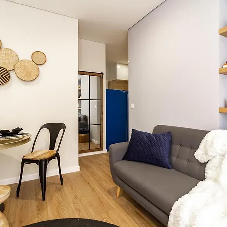 Porta 25 Appartamento *